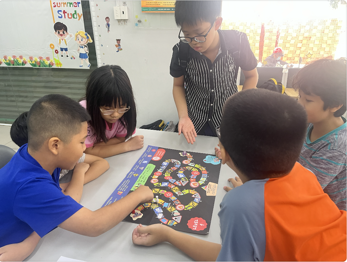 Cờ VOCAB RACING (OCEAN WORLD, 6+ tuổi)