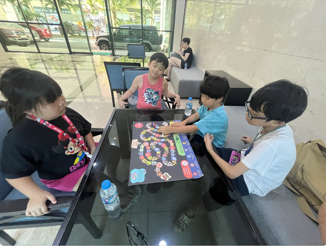 Combo 5 VOCAB RACING (5 CHỦ ĐỀ, 6+ tuổi)